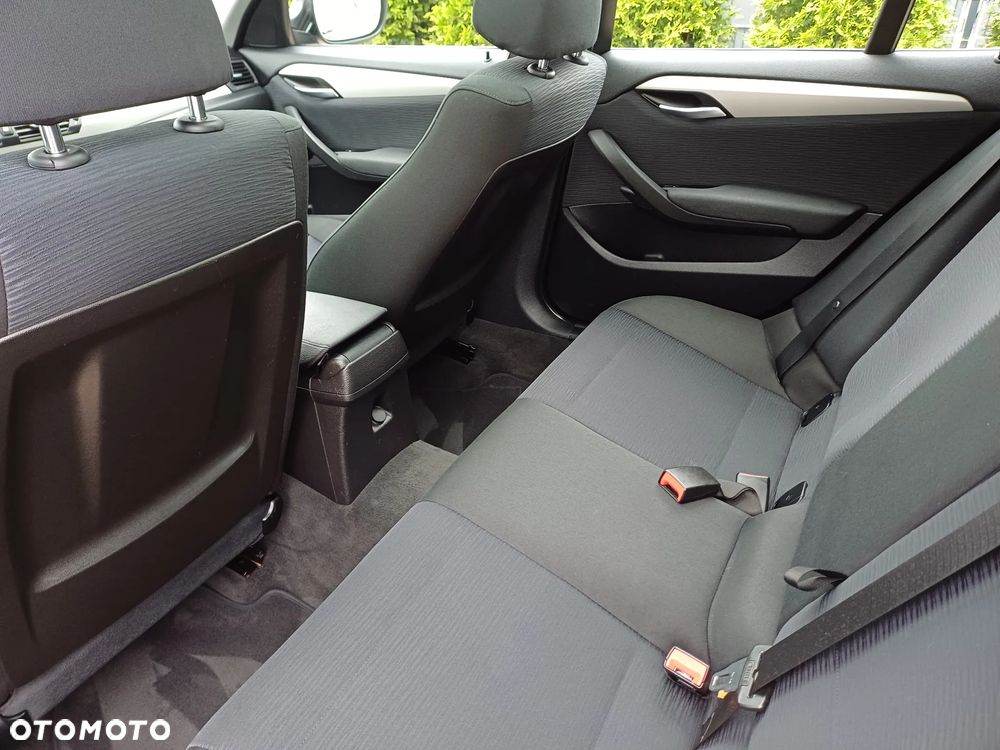 BMW X1 - 15