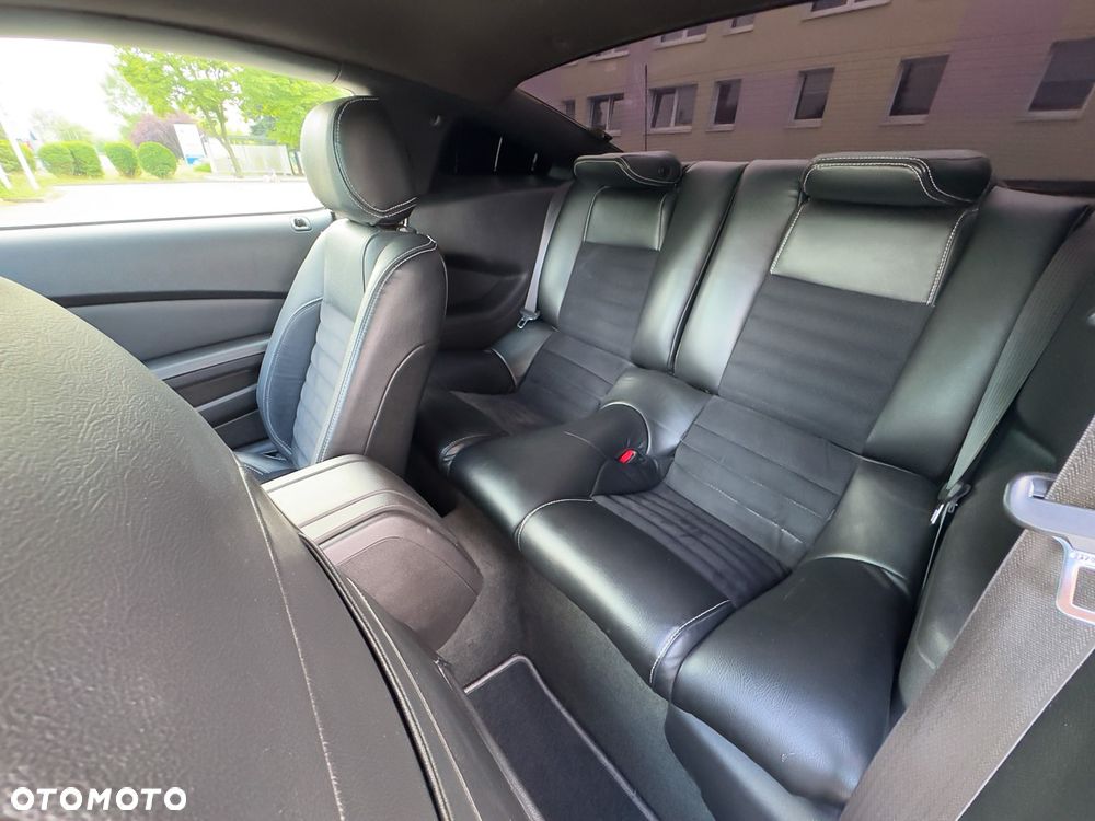 Ford Mustang 3.7 V6 - 13