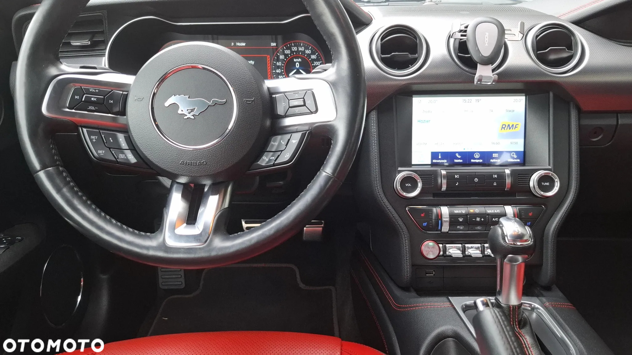 Ford Mustang 5.0 V8 GT - 19