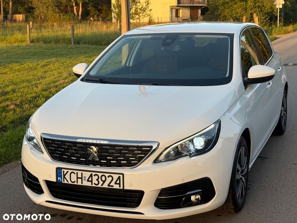 Peugeot 308 1.2 PureTech Allure S&S - 3