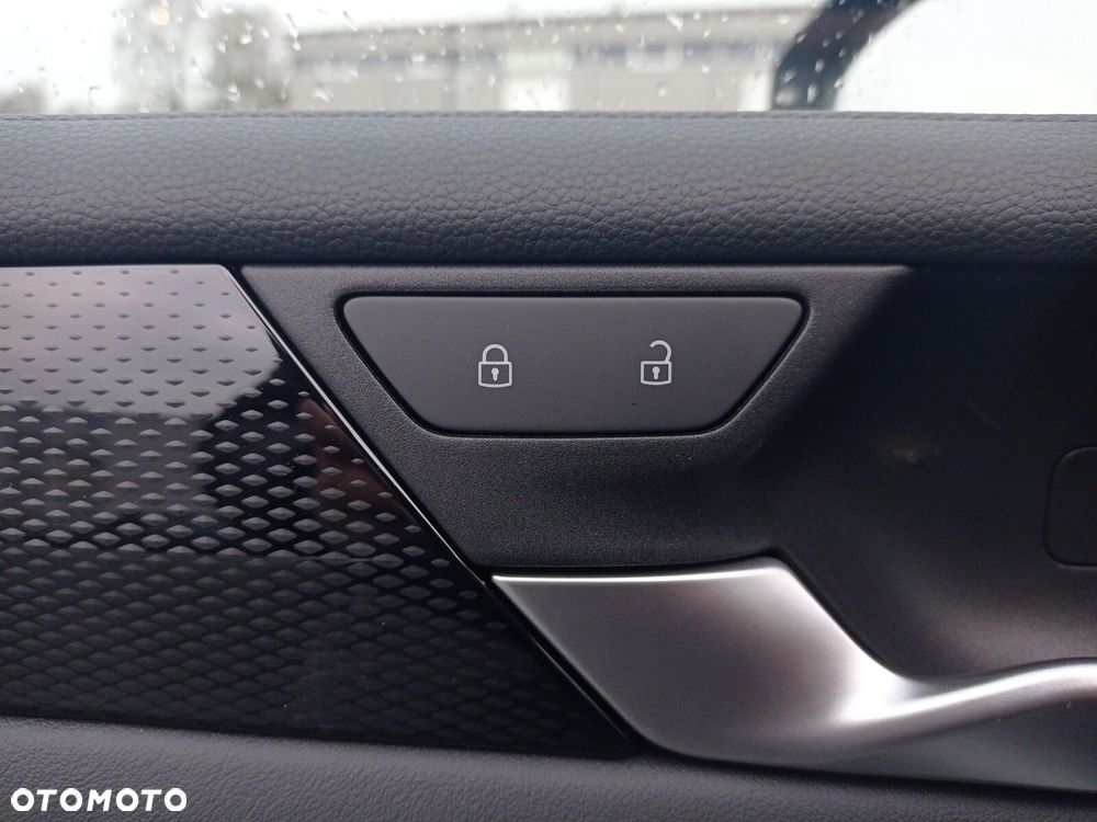 Volkswagen Tiguan - 17