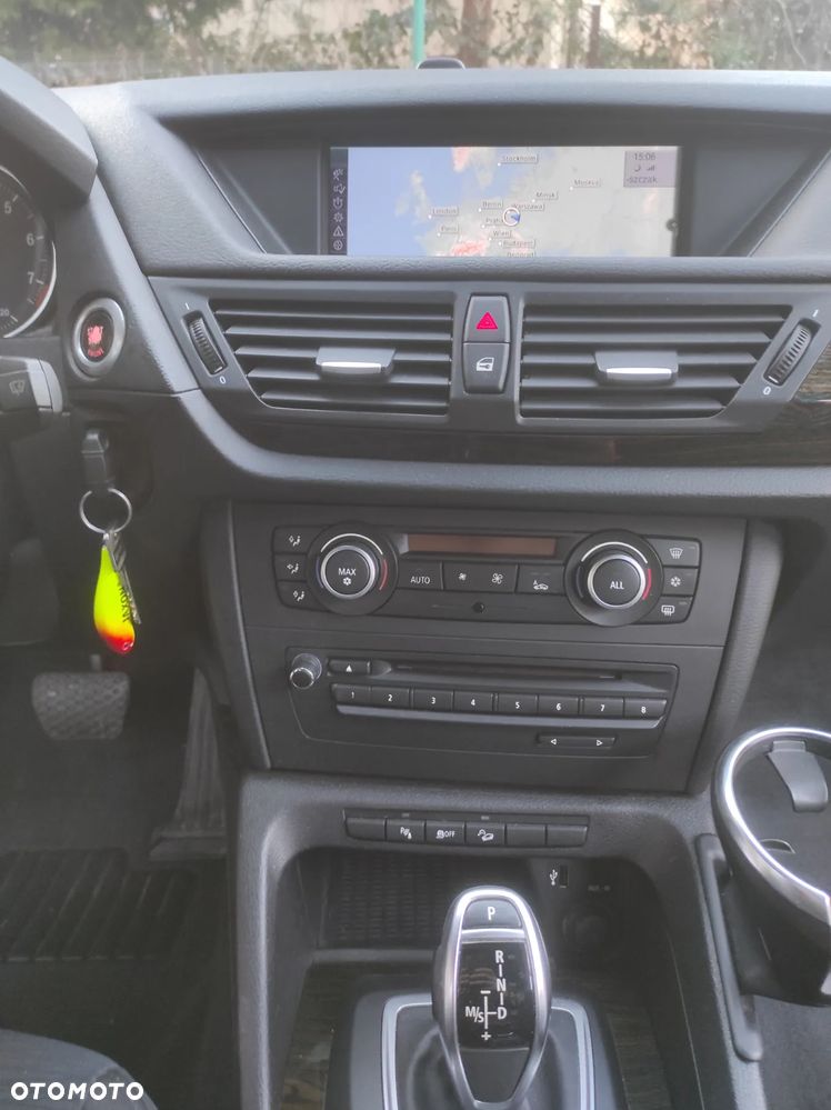 BMW X1 xDrive28i - 4