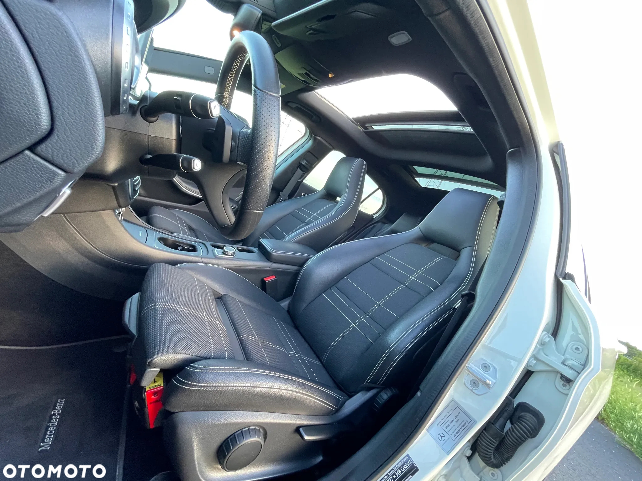 Mercedes-Benz GLA 250 4-Matic - 12