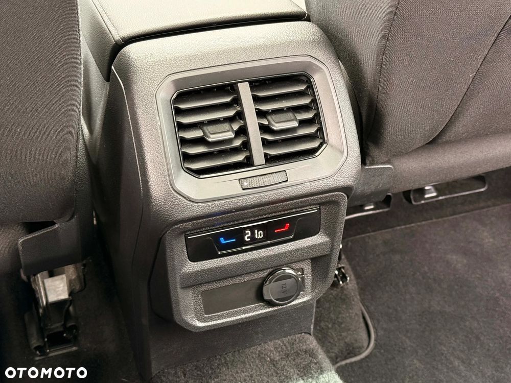 Volkswagen Tiguan 2.0 TDI SCR 4Mot Elegance DSG - 33