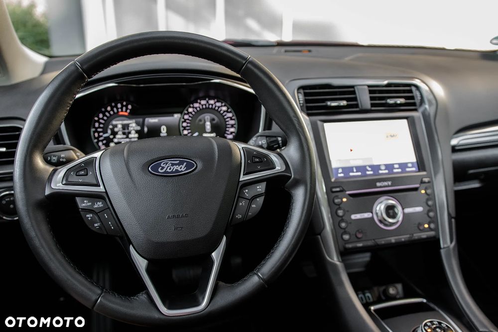 Ford Mondeo - 21