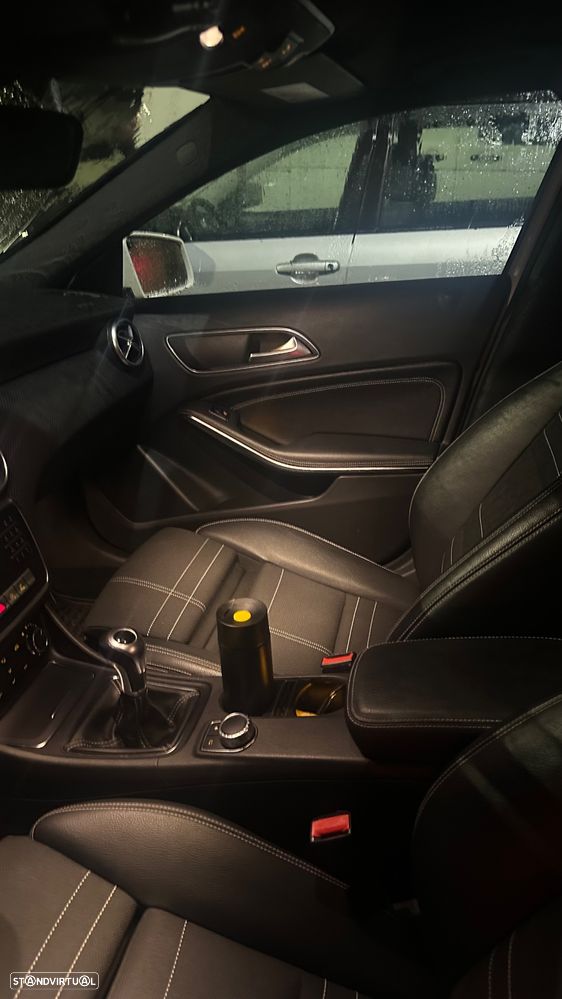 Mercedes-Benz A 180 d Urban - 8