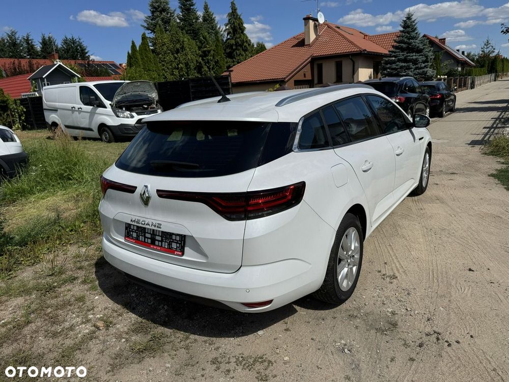 Renault Megane 1.5 Blue dCi Business - 5