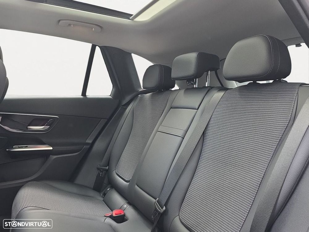 Mercedes-Benz GLC 300 - 14