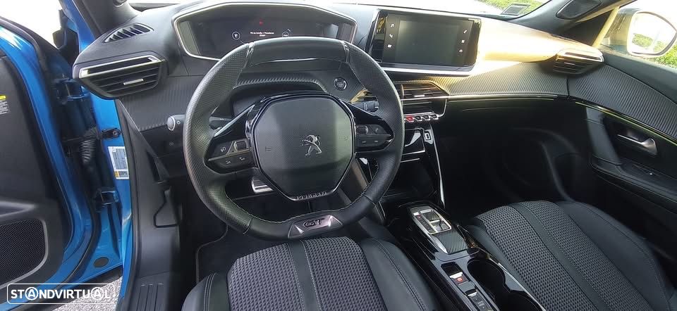 Peugeot e-2008 50 kWh GT Line - 3