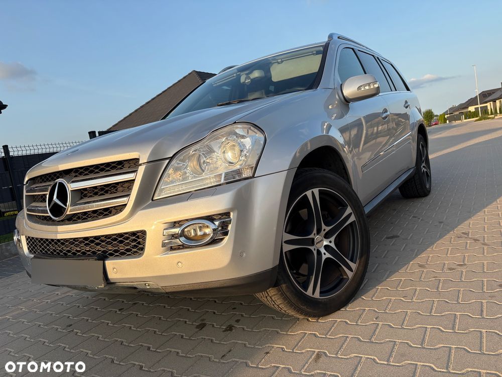 Mercedes-Benz GL 320 CDI - 1