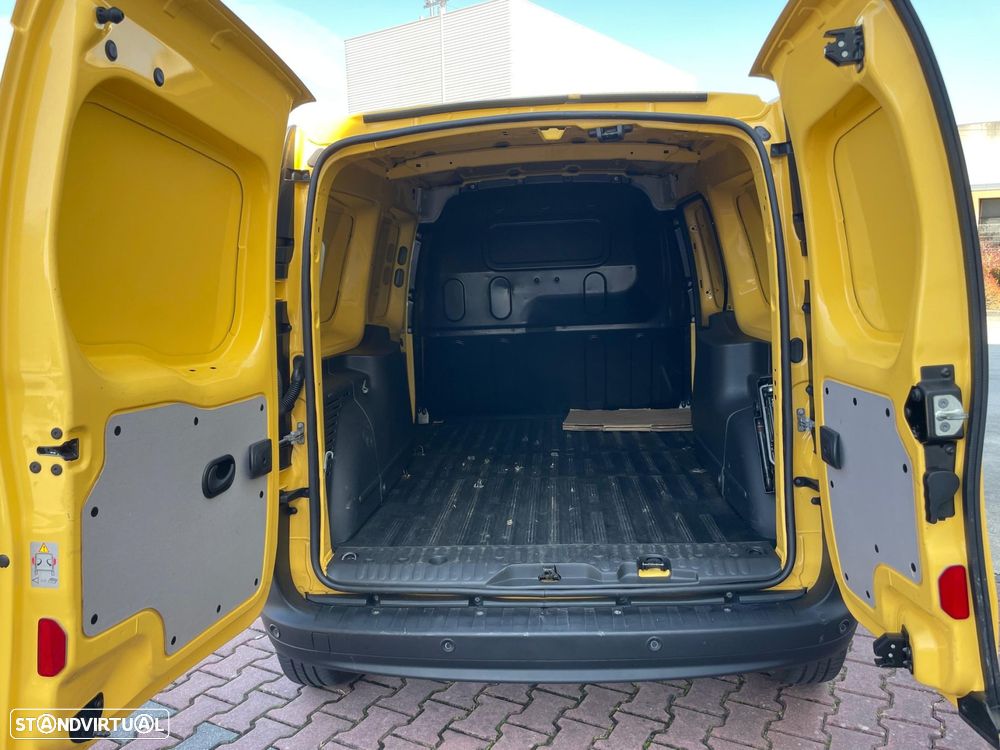 Renault Kangoo Z.E. 33 - 7