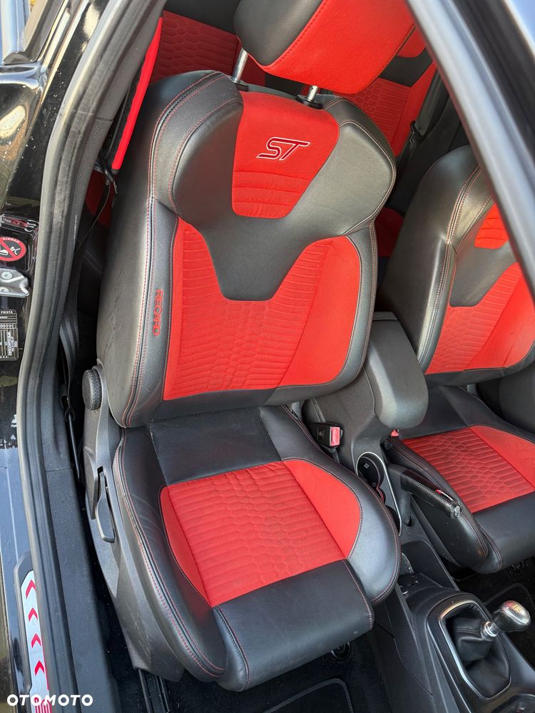 Ford Fiesta ST - 8