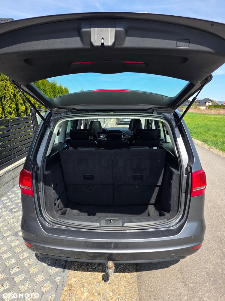 Volkswagen Sharan 2.0 TDI Highline - 10