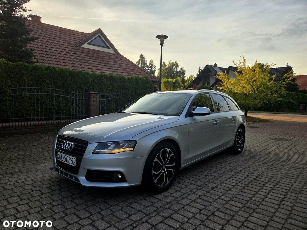 Audi A4 Avant - 1