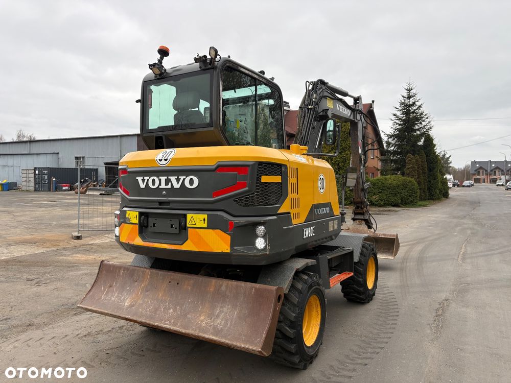 Volvo EW 60E - 3
