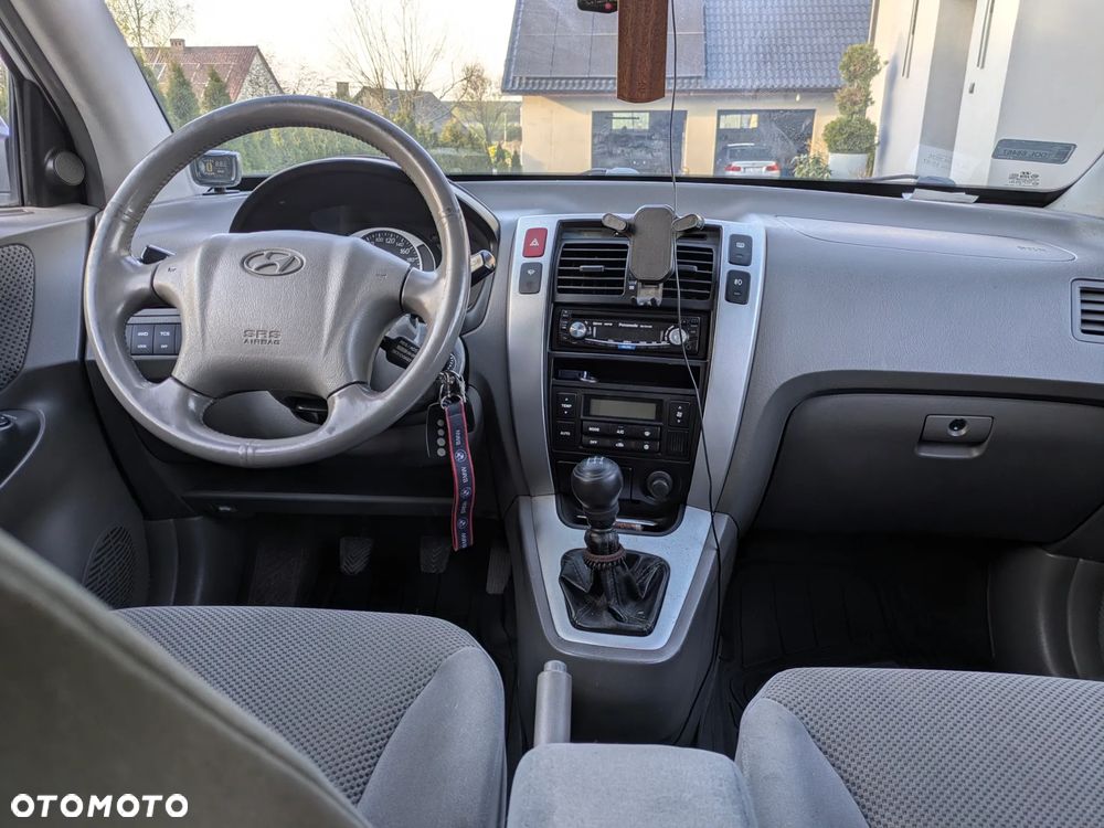 Hyundai Tucson 2.0 4WD GLS - 11