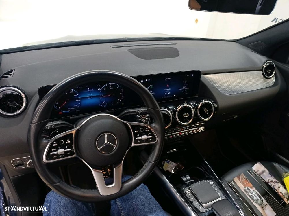 Mercedes-Benz GLA 200 d Progressive - 8