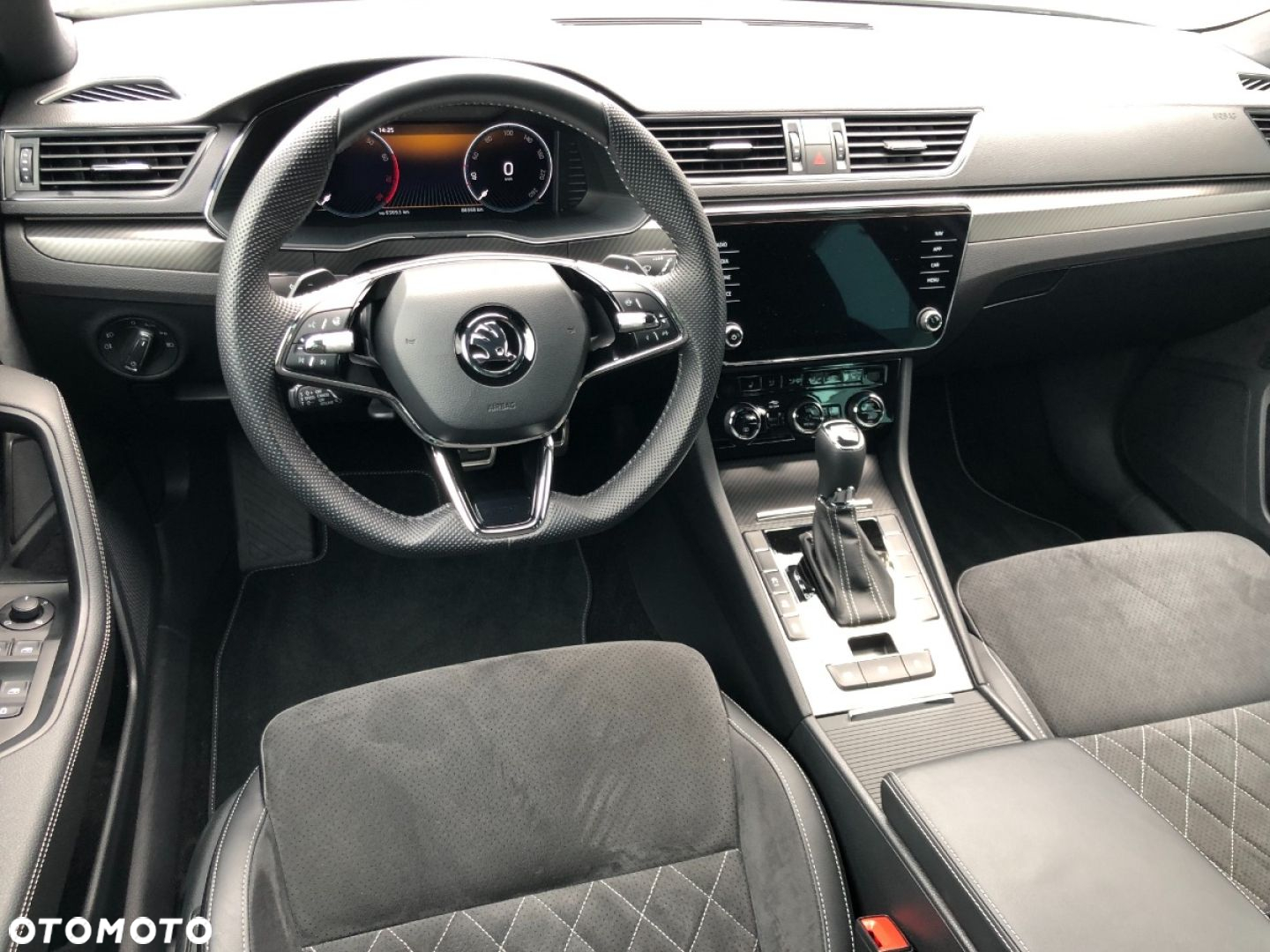 Skoda Superb - 28