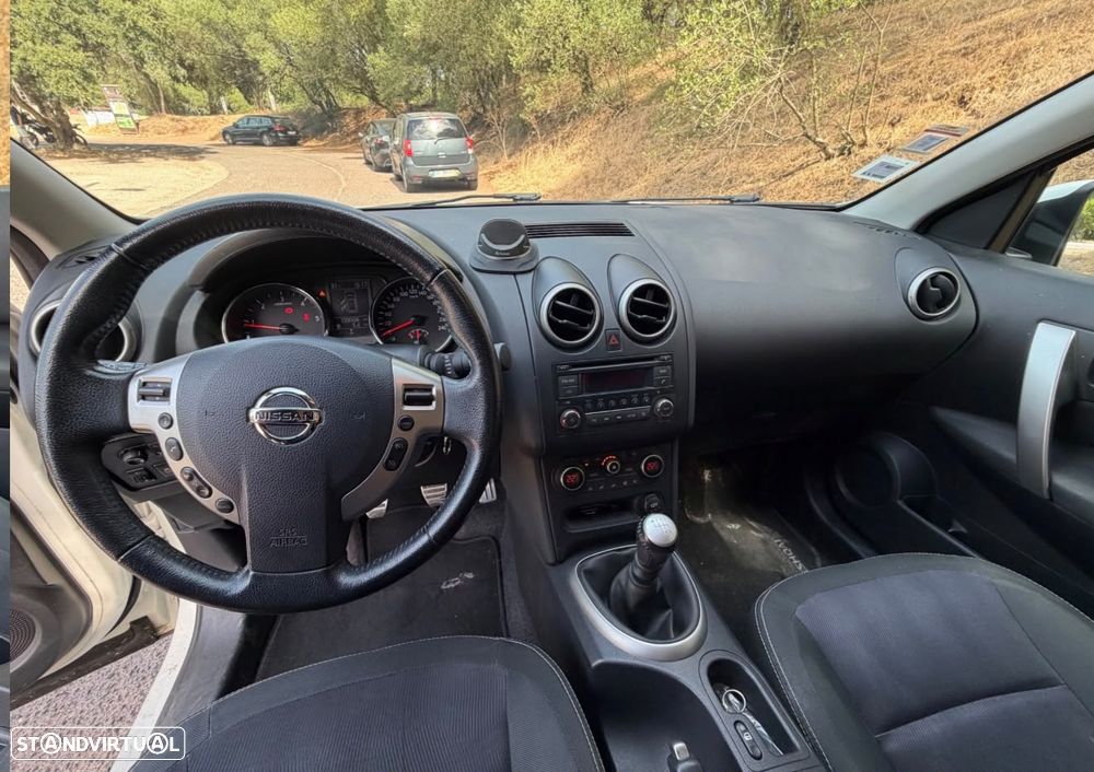 Nissan Qashqai 1.5 dCi Tekna Premium 17 360 - 7