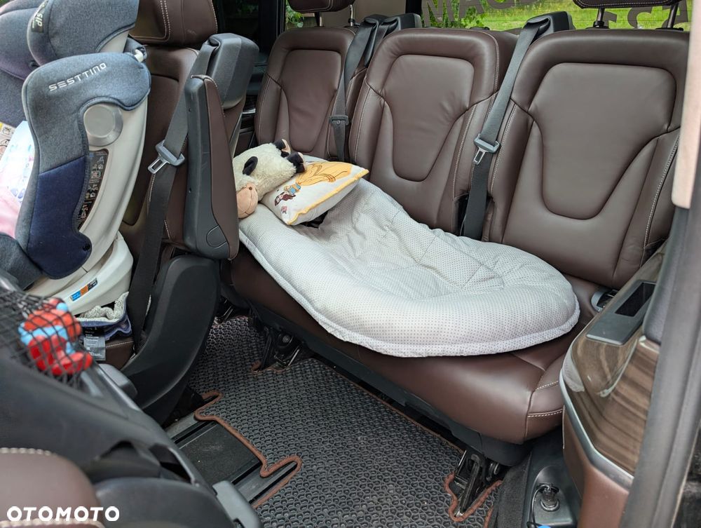 Mercedes-Benz Klasa V 250 d 4-Matic Exclusive 7G-Tronic - 26
