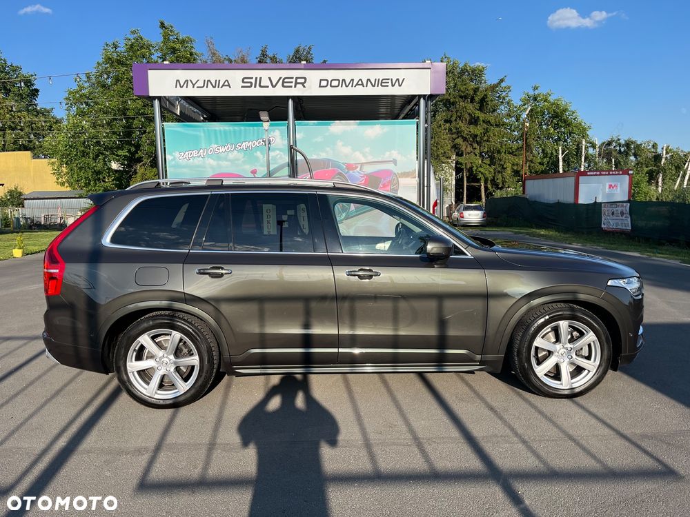 Volvo XC 90 - 4