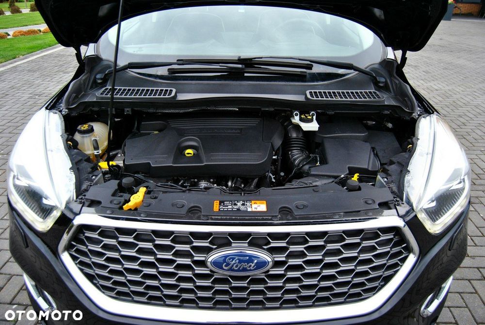 Ford Kuga 2.0 TDCi 2x4 Vignale - 23