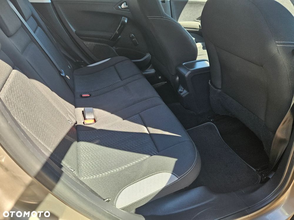 Peugeot 2008 PureTech 82 Style - 7