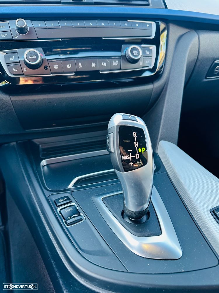 BMW 320 d Touring Pack M Auto - 42