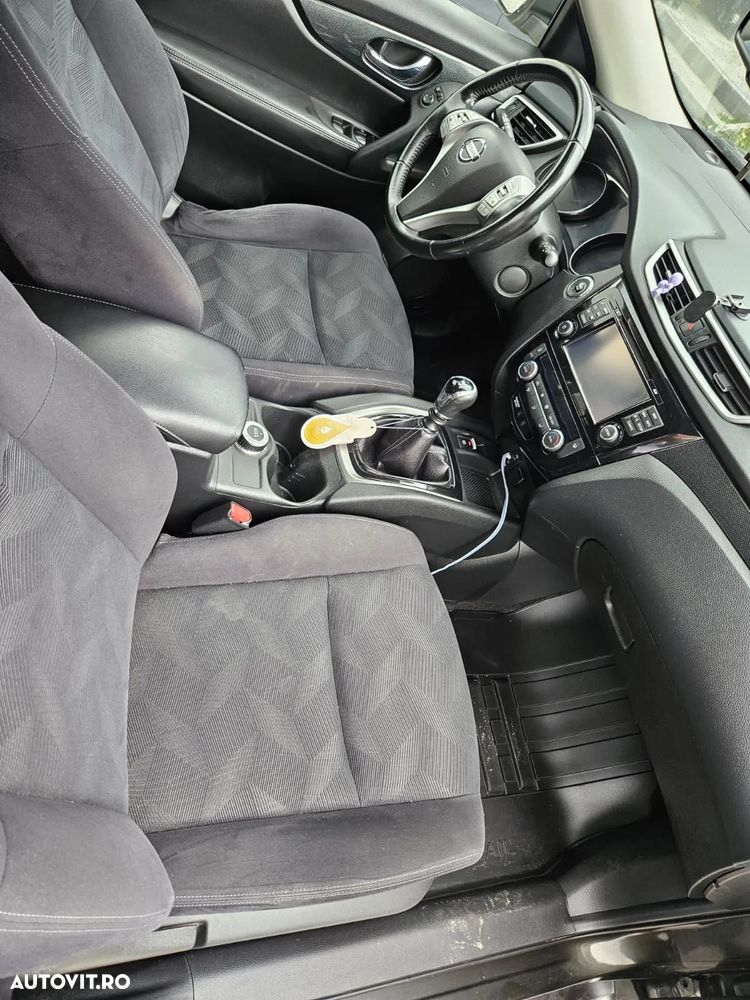 Nissan X-Trail - 10