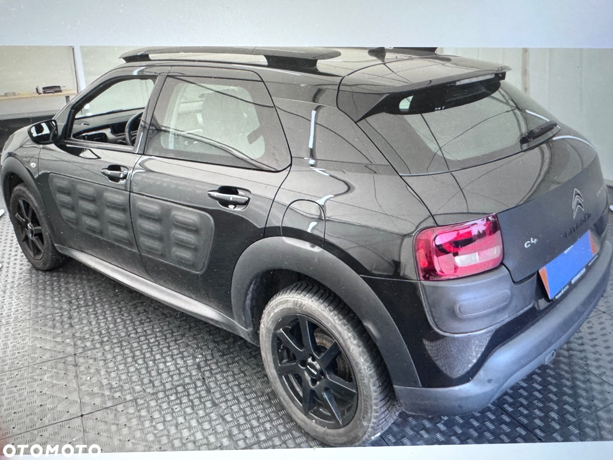 Citroën C4 Cactus e-VTi 82 ETG Stop&Start Shine Edition - 3