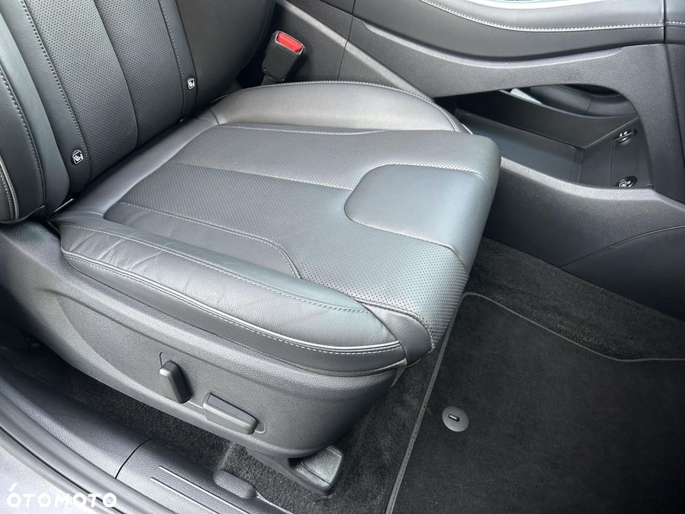 Hyundai Santa Fe 1.6 T-GDI HEV Platinum 4WD - 26