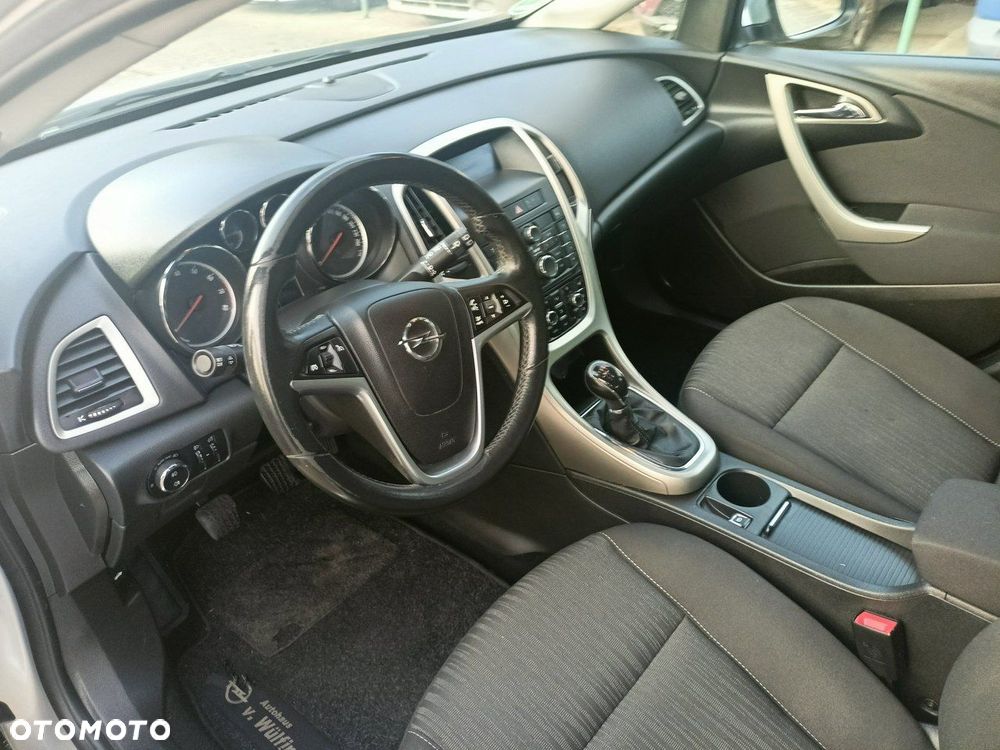 Opel Astra 1.4 ecoFLEX - 21