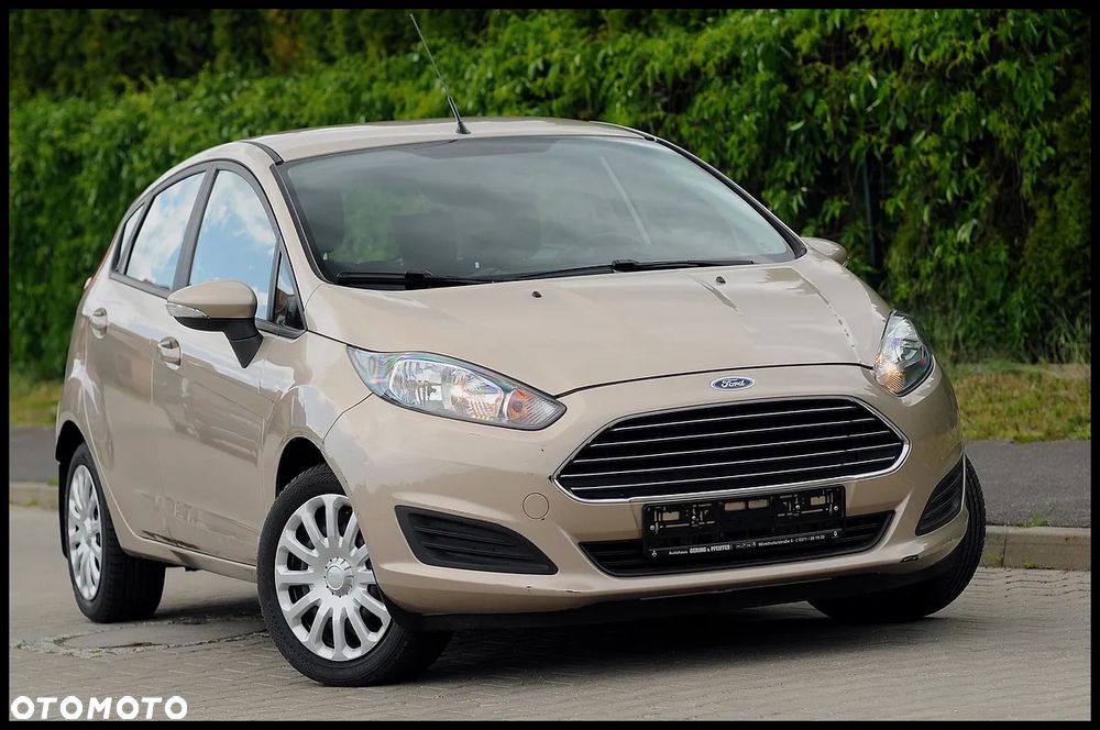 Ford Fiesta - 15