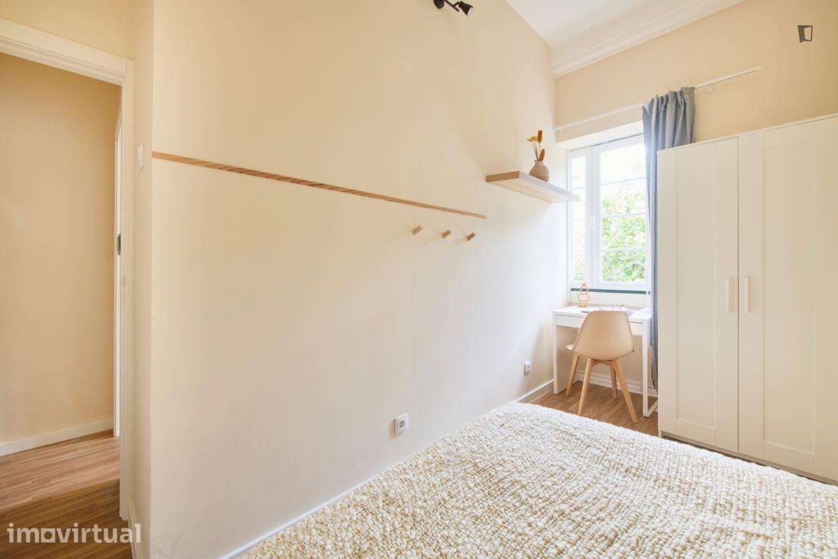 Quarto - localizado em Alameda Lisbon - Grande imagem: 5/45
