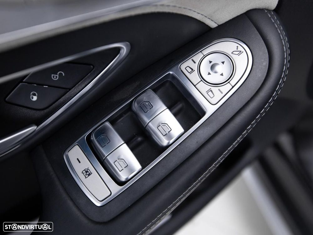 Mercedes-Benz C 63 AMG S - 22