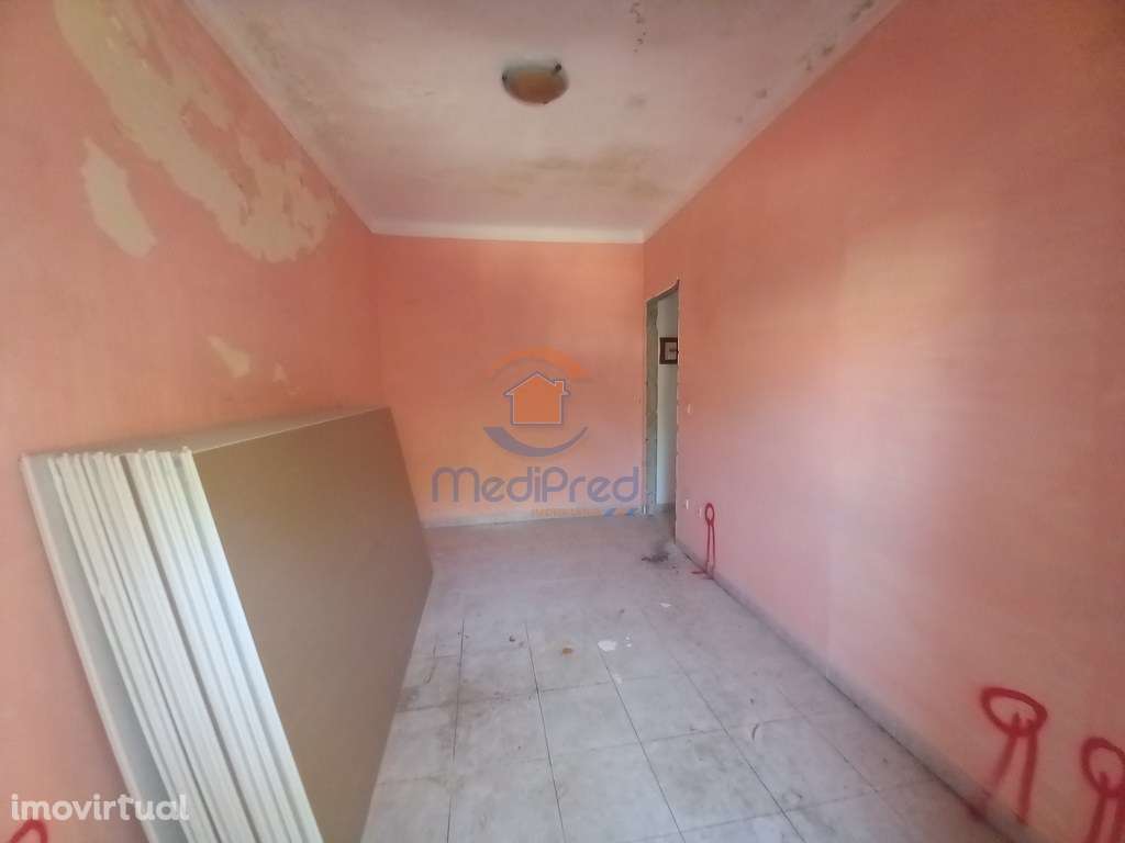 Apartamento T1 remodelado - Baixa da Banheira - Grande imagem: 5/16