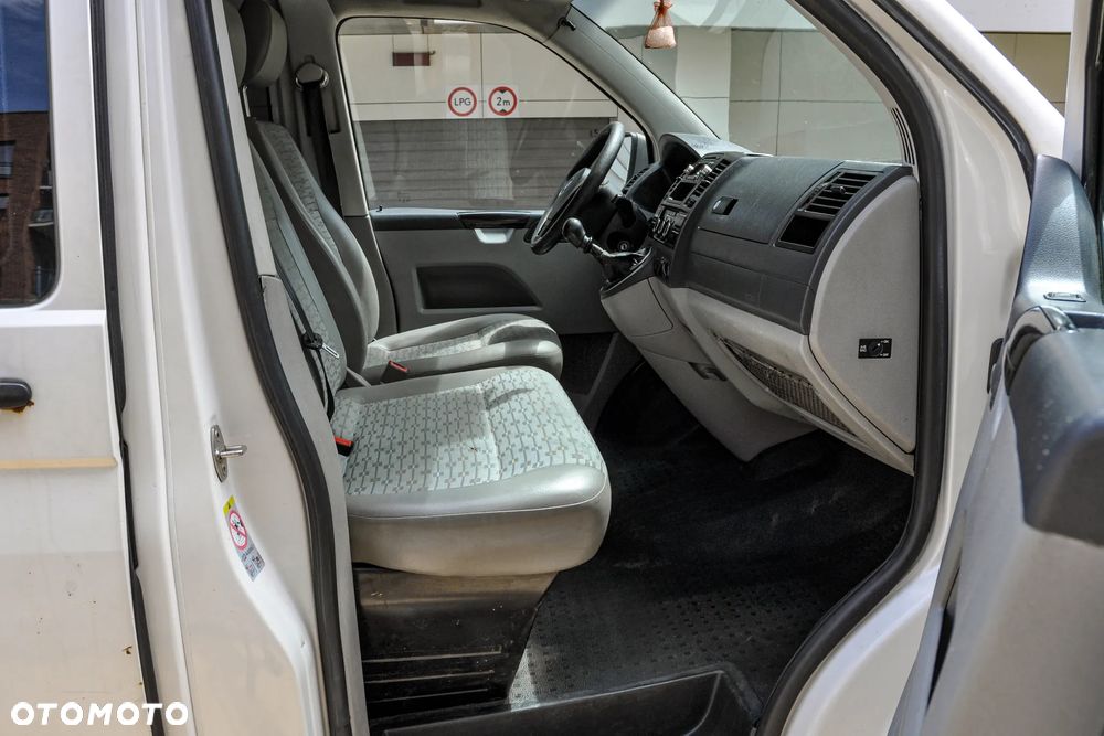 Volkswagen Transporter - 10