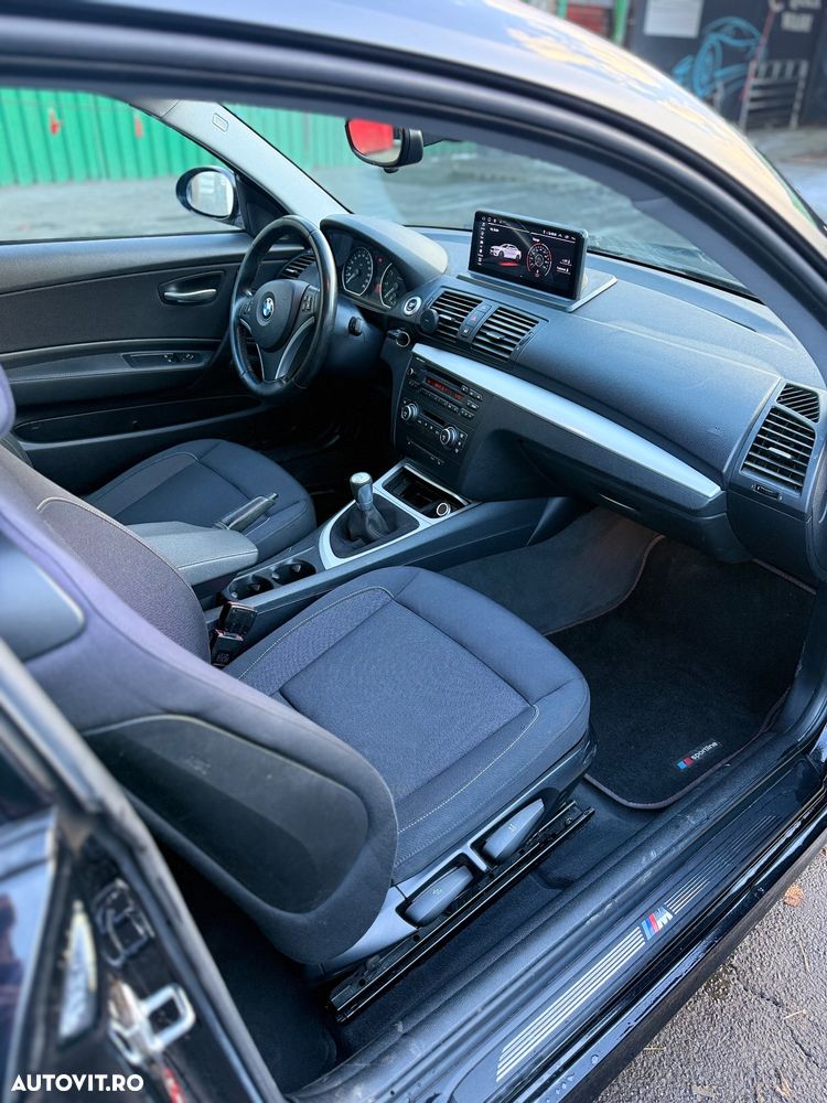 BMW Seria 1 116i - 10
