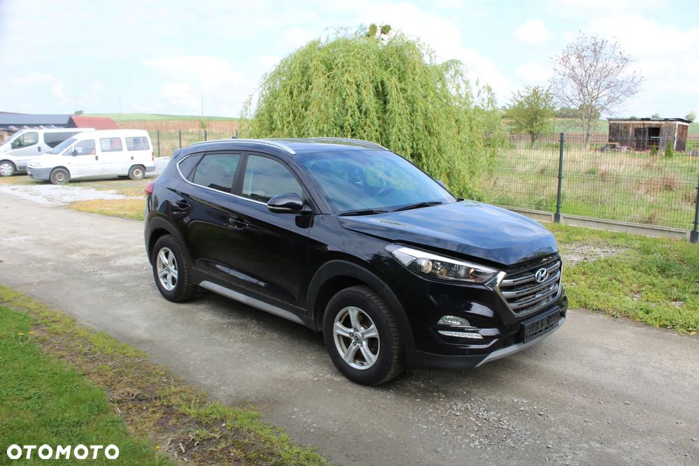 Hyundai Tucson 2.0 CRDI 2WD Style - 10