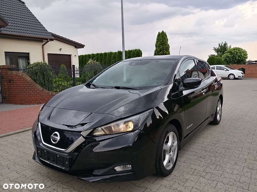 Nissan Leaf 40 kWh 3.ZERO - 1