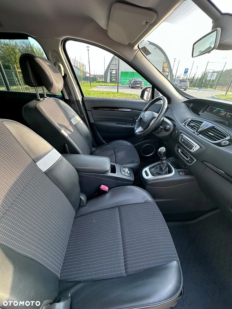 Renault Scenic dCi 110 LIMITED - 9