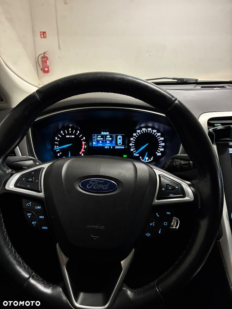 Ford Mondeo 1.5 EcoBoost Ambiente - 13