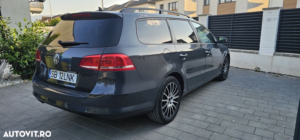 Volkswagen Passat 2.0 TDI BlueMotion Technology Comfortline - 2
