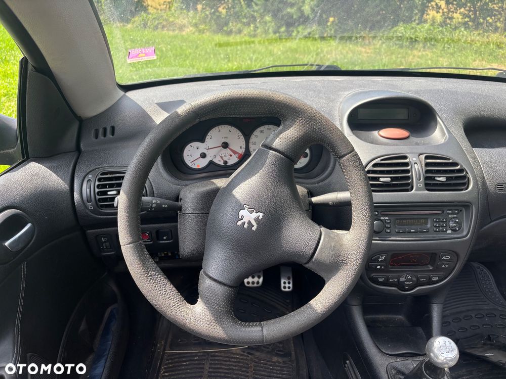 Peugeot 206 CC 110 - 5