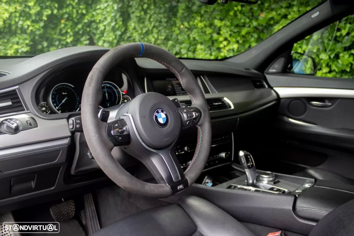 BMW 535 d xDrive Pack M Auto - 11