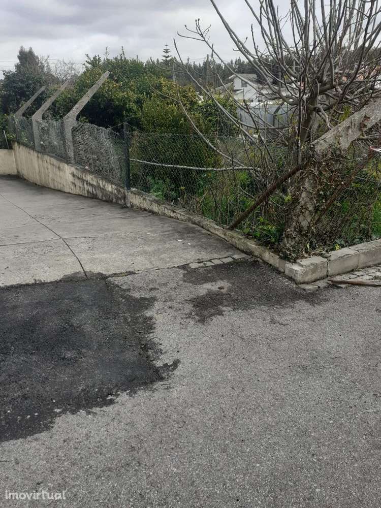 Terreno Urbano | 700 m² | Paços de Brandão - Grande imagem: 5/12