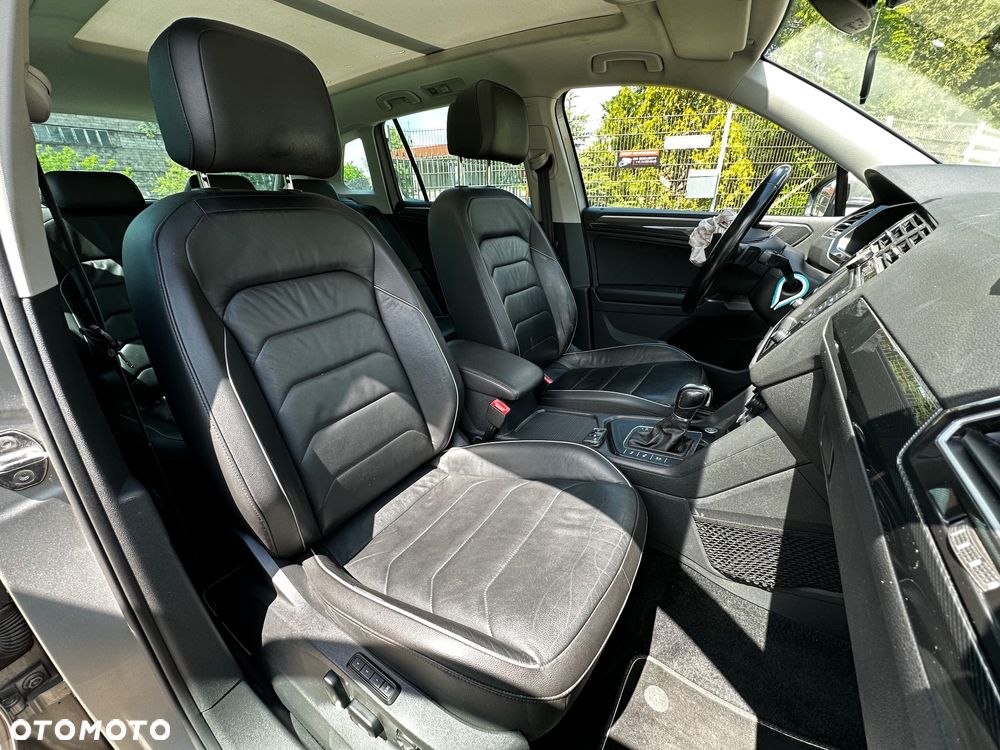 Volkswagen Tiguan - 22