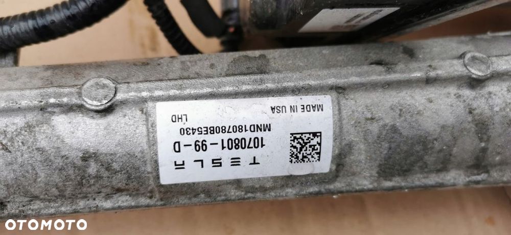 TESLA s/x PRZEKŁADNIA MAGLOWNICA 1070801-99-D - 3