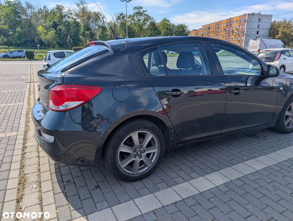 Chevrolet Cruze 1.4 T LT+ - 4