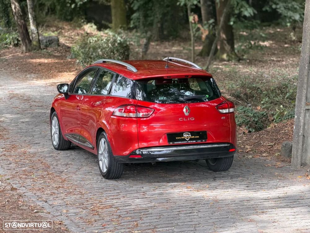 Renault Clio Sport Tourer - 51